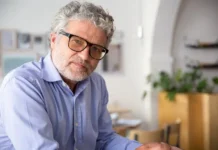 Элиас Раид предупреждает об осложнениях после замены хрусталика в EMC elias raid preduprezhdaet ob oslozhneniyah posle zameny hrustalika v -onlymainnews-ru-0