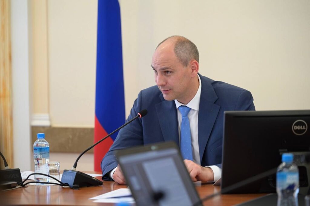 Денис Паслер: повышение зарплат