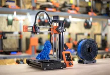 obsuzhdaet vyzovy na globalnom rynke 3pechati-onlymainnews-ru-0