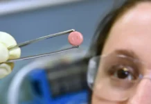 Петровакс Фарм и Минздрав представляют новые решения по ЖНВЛП petrovaks farm i minzdrav predstavlyayut novye resheniya po zhnvlp-onlymainnews-ru-0