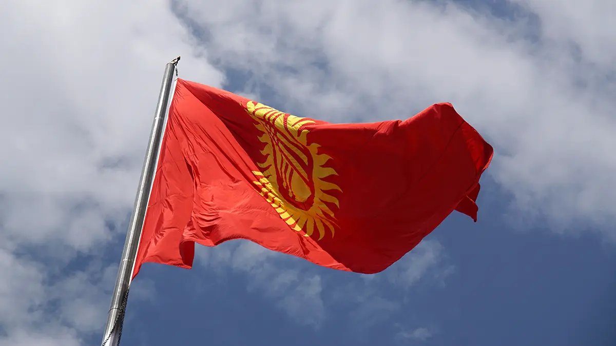 Семью экс-президента Киргизии принудительно выселяют из дома