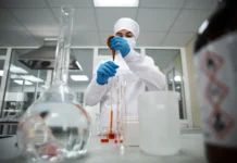 institut farmaczii im ap nelyubina predlagaet novye lekarstvatransformery s lidokainom i hlorgeksidinom-onlymainnews-ru-0