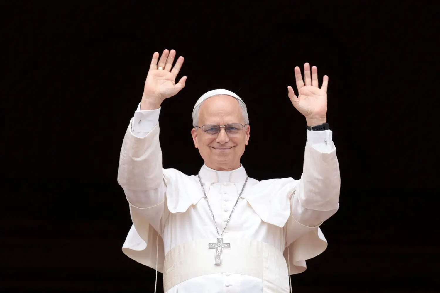 Папа Лев XIV и Папа Франциск подтверждают курс на поддержку традиционных семей-0