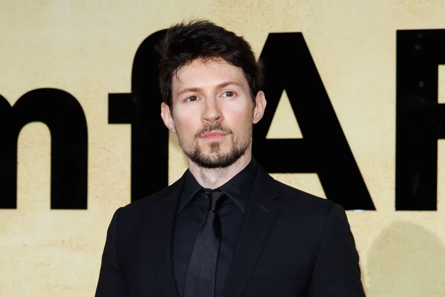 Павел Дуров и Telegram обсуждают реакцию на новый функционал мессенджера-0