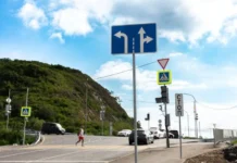 В Владивостоке внедряют новые алгоритмы светофора на перекрёстке Патрокла v vladivostoke vnedryayut novye algoritmy svetofora na perekryostke patrokla-onlymainnews-ru-0