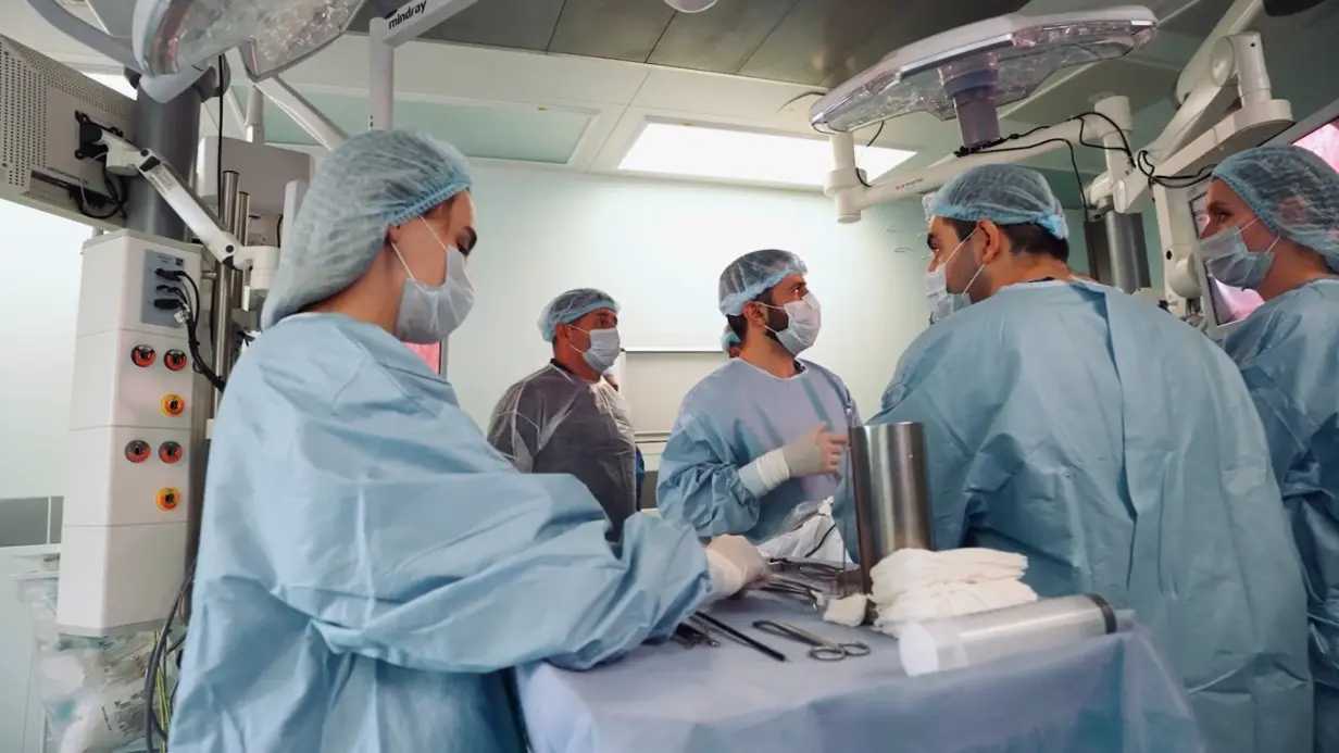 Ракова сообщила о первом в РФ удалении ребра без разреза на грудной клетке в Склифе