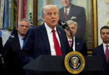 Дональд Трамп привлекает бизнес и Сенат США с оптимизмом для Статуи Свободы donald tramp privlekaet biznes i senat ssha s optimizmom dlya statui svobody-onlymainnews-ru-0