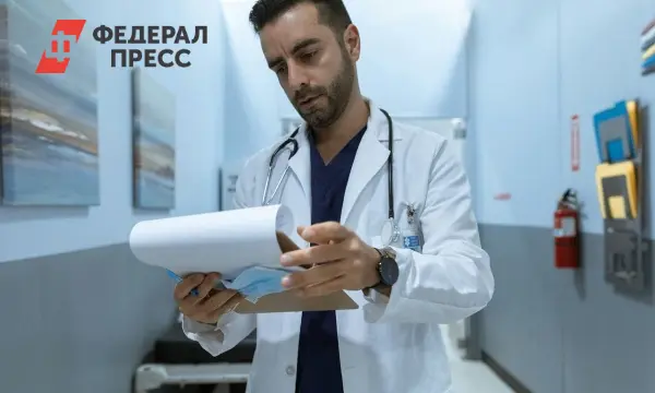 Генетическая безопасность потомства глазами ИИ и нижегородских ученых о среднем возрасте отцовства и мужской сперме-0