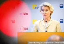 Интриги вокруг "стены дронов" угрожают Европейскому союзу, борьба Макрона, фон дер Ляйен и Мерца intrigi vokrug steny dronov ugrozhayut evropejskomu soyuzu borba makrona fon der lyajen i mercza-onlymainnews-ru-0