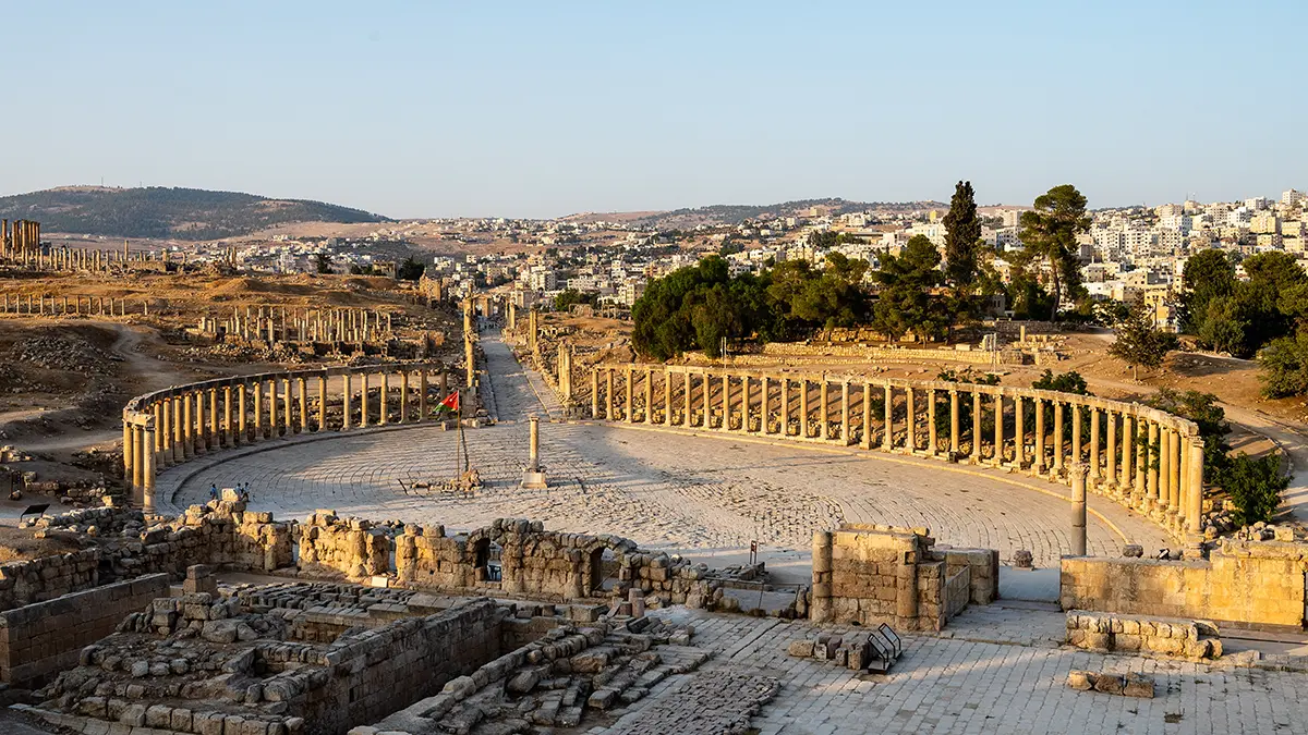 Иордания отменила визы для россиян