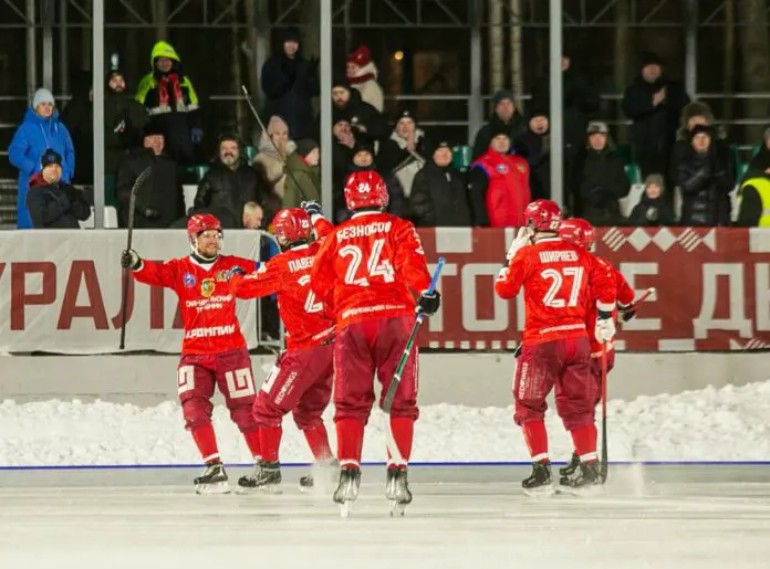 СКА-Уральский Трубник завоевал серебряные медали Кубка России по хоккею с мячом-0