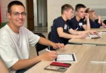 Свердловская область принимает 53 000 участников Дня открытых дверей sverdlovskaya oblast prinimaet 53 000 uchastnikov dnya otkrytyh dverej-onlymainnews-ru-0