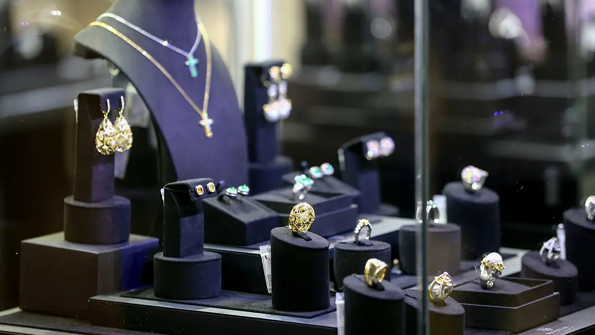 Эксперт Ильяшенко: Каждое пятое ювелирное украшение в России является подделкой