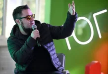 Аким Апачев и Хинштейн ведут борьбу за концерт БАРС-Курск akim apachev i hinshtejn vedut borbu za konczert barskursk-onlymainnews-ru-0