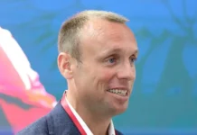 Денис Глушаков, Сергей Моня и другие звезды спорта под прицелом «Миротворца» denis glushakov sergej monya i drugie zvezdy sporta pod priczelom mirotvorcza-onlymainnews-ru-0