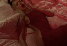 Елена Перминова удивила смелым образом на хэллоуин в Instagram от Meta elena perminova udivila smelym obrazom na hellouin v ot -onlymainnews-ru-0