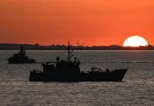 Феномен в Балтийском море связан с наблюдением кораблей НАТО fenomen v baltijskom more svyazan s nablyudeniem korablej nato-onlymainnews-ru-0