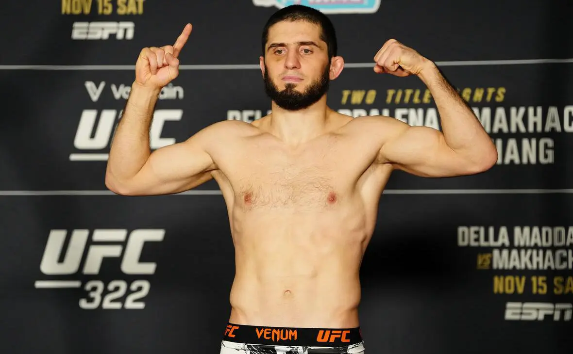 Ислам Махачев (Louis Grasse / Keystone Press Agency / Global Look Press)