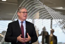 Кир Стармер обсуждает тайный мирный план, затрагивающий Путина, Зеленского и Трампа kir starmer obsuzhdaet tajnyj mirnyj plan zatragivayushhij putina zelenskogo i trampa-onlymainnews-ru-0