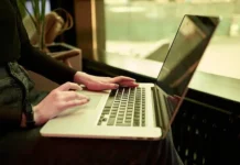 kompanii v rossii v 2025 godu uvelichili kolichestvo vneshtatnyh rabotnikov-onlymainnews-ru-0