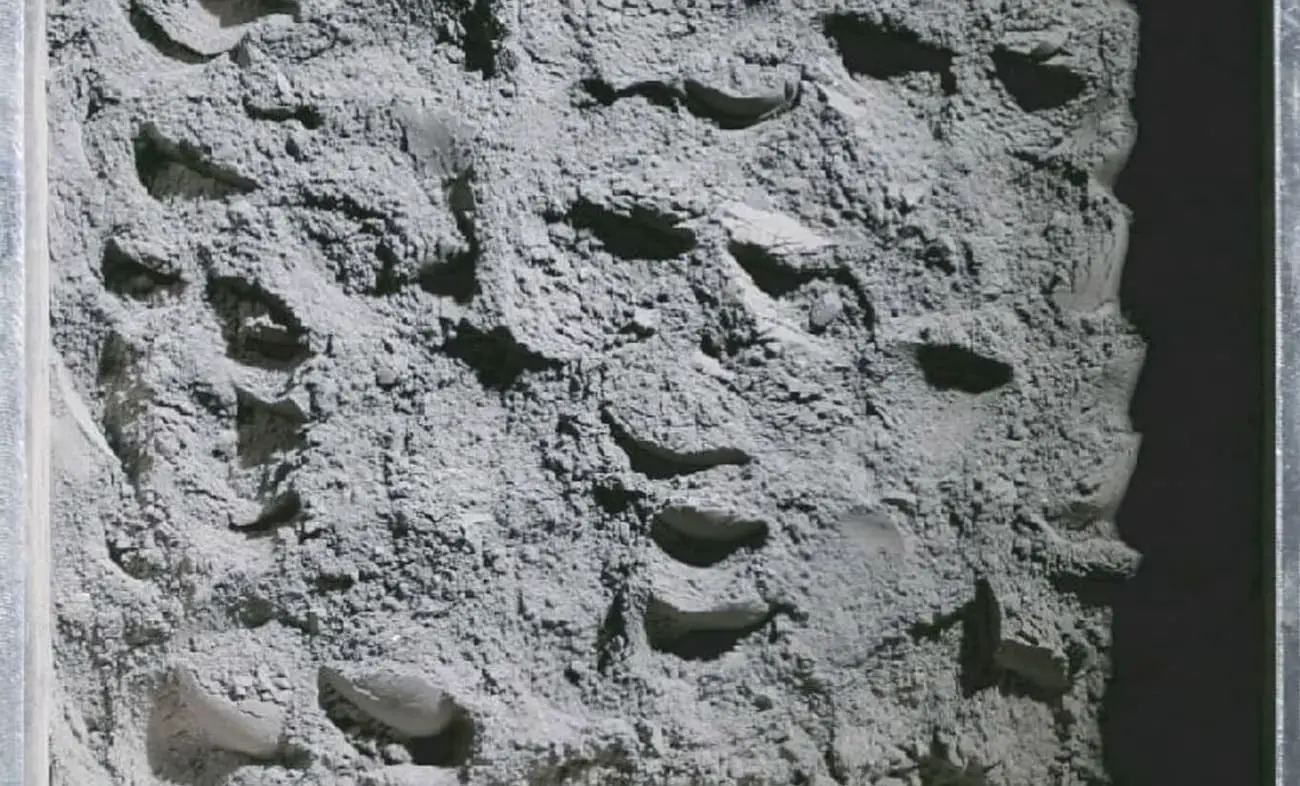 Лунный грунт из Китая помог раскрыть тайну магнетита и гематита на Луне-0