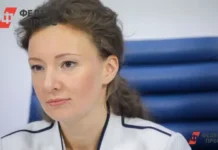 Михаил Котюков и Анна Кузнецова обсудили новые меры поддержки семей в Красноярском крае mihail kotyukov i anna kuzneczova obsudili novye mery podderzhki semej v krasnoyarskom krae-onlymainnews-ru-0