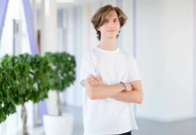 Московские школьники и их победа на Международной астрономической олимпиаде в Бангладеш moskovskie shkolniki i ih pobeda na mezhdunarodnoj astronomicheskoj olimpiade v bangladesh-onlymainnews-ru-0