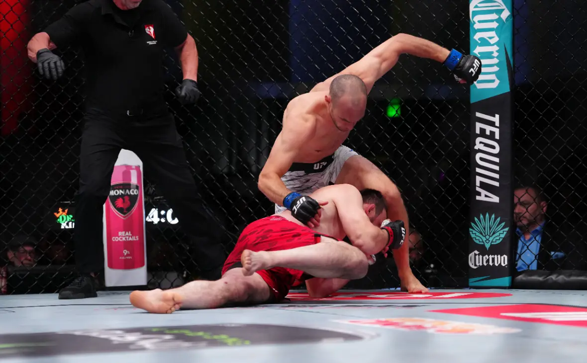 Муслим Салихов и Урош Медич (Louis Grasse / Keystone Press Agency / Global Look Press)