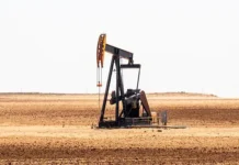 Brent падает, и Абу-Даби превращается в центр перемен для CBS News padaet i abudabi prevrashhaetsya v czentr peremen dlya -onlymainnews-ru-0