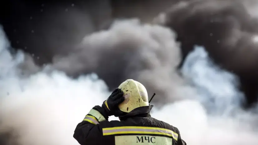 Троим удалось выжить при пожаре в дачном доме в Сургуте