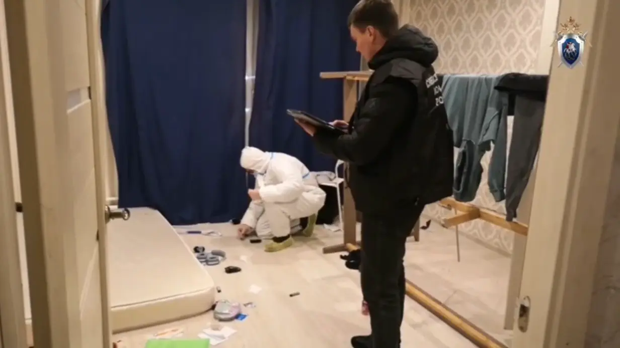 СК показал видео из квартиры в Балашихе, где нашли тело убитого отчимом ребенка
