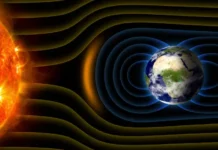 Святослав Литвинов рассказывает о влиянии солнечных пятен на геомагнитные бури svyatoslav litvinov rasskazyvaet o vliyanii solnechnyh pyaten na geomagnitnye buri-onlymainnews-ru-0