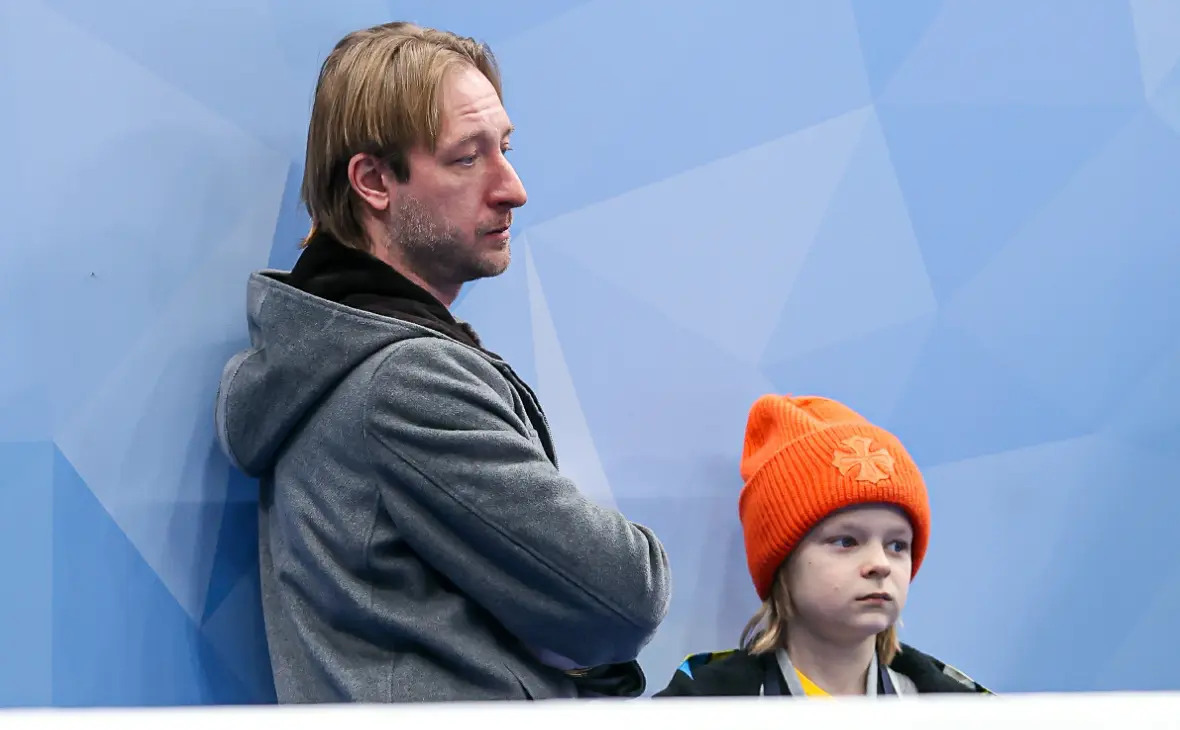 Евгений Плющенко и его сын Александр в 2023 году (Dmitry Golubovich / Global Look Press)