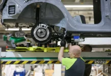 АГР возрождает завод General Motors в Санкт-Петербурге и открывает новые перспективы для города agr vozrozhdaet zavod v sanktpeterburge i otkryvaet novye perspektivy dlya goroda-onlymainnews-ru-0