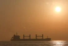 Атаки на суда в Черном море создают последствия для Украины и КТК ataki na suda v chernom more sozdayut posledstviya dlya ukrainy i ktk-onlymainnews-ru-0