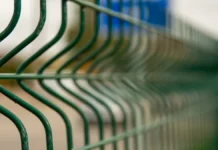 Миллионер Дэвид Уолш устанавливает ограду в Ноттинг-Хилл millioner devid uolsh ustanavlivaet ogradu v nottinghill-onlymainnews-ru-0