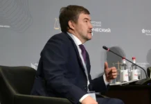 Оптимистичные перемены в Адвокатской палате Москвы под вниманием Минюста и Бюро Бартолиус, Юлий Тай, Алексей Басистов и Дмитрий Проводин optimistichnye peremeny v advokatskoj palate moskvy pod vnimaniem minyusta i byuro bartolius yulij taj aleksej basistov i dmitrij provodin-onlymainnews-ru-0