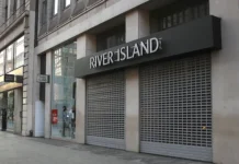 Pink Floral Droplet Bucket Handbag от River Island снята с продажи из-за свинца ot snyata s prodazhi izza svincza-onlymainnews-ru-0