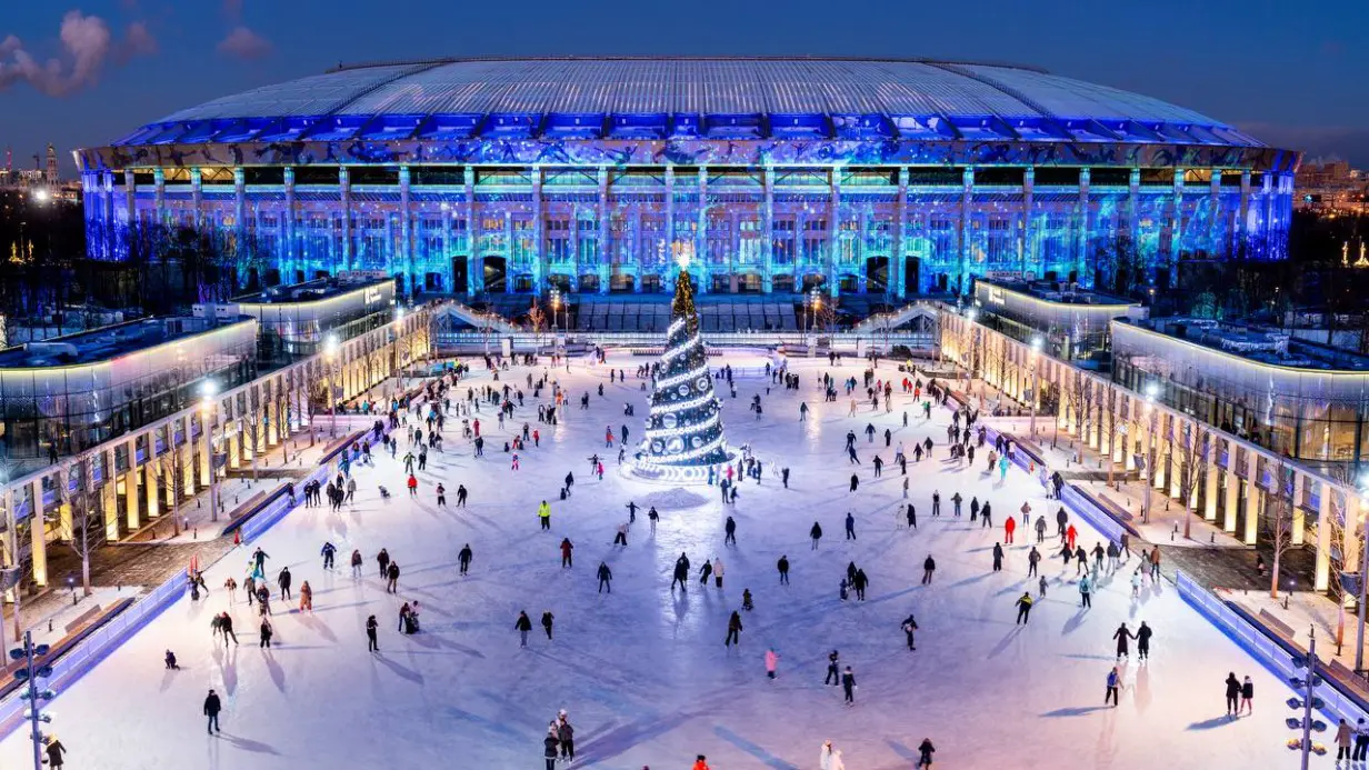 Около 1,3 тысячи катков будут работать в Москве этой зимой