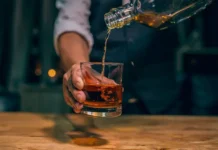 shi shensen arestovan v    za pohishhenie alkogolya na 15 mln rublej-onlymainnews-ru-0