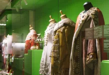 Увлекательные экскурсии по миру кино на киностудии Горького и в Москве uvlekatelnye ekskursii po miru kino na kinostudii gorkogo i v moskve-onlymainnews-ru-0