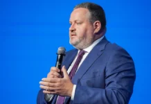 Антон Котяков: Соцфонд РФ повысит соцпенсии с апреля 2024 года anton kotyakov soczfond rf povysit soczpensii s aprelya 2024 goda-onlymainnews-ru-0