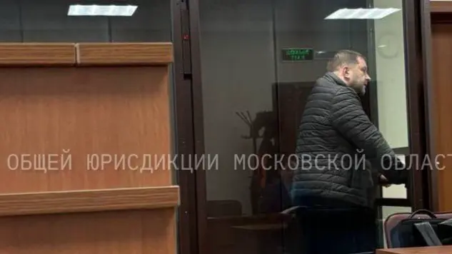 Суд продлил арест мошеннику, обманувшему родственницу бойца СВО на полмиллиона