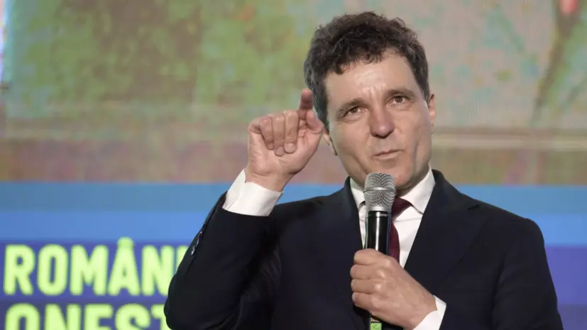 Президент Румынии Дан отклонил идею референдума об объединении с Молдавией