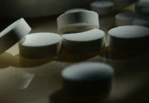 Судмедэксперты: шахматист умер от случайного отравления наркотиками sudmedeksperty shahmatist umer ot sluchajnogo otravleniya narkotikami-onlymainnews-ru-0