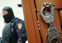 В Балашихе Porsche Cayenne бросил вызов ГИБДД и МУ МВД v balashihe brosil vyzov gibdd i mu mvd-onlymainnews-ru-0