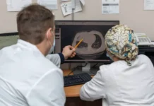 В ЦГКБ №23 команда врачей спасла пациента при поддержке Минздрава v czgkb 23 komanda vrachej spasla paczienta pri podderzhke minzdrava-onlymainnews-ru-0