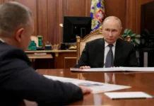 Владимир Путин и Михаил Евраев обсудили развитие дорог в Ярославской области vladimir putin i mihail evraev obsudili razvitie dorog v yaroslavskoj oblasti-onlymainnews-ru-0