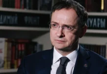 Мединский и Союз писателей: Шаргунов, Инин приняты по новым стандартам medinskij i soyuz pisatelej shargunov inin prinyaty po novym standartam-onlymainnews-ru-0