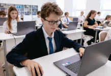 niu vshe zapuskaet interaktivy po fingramotnosti v biblioteke mesh-onlymainnews-ru-0